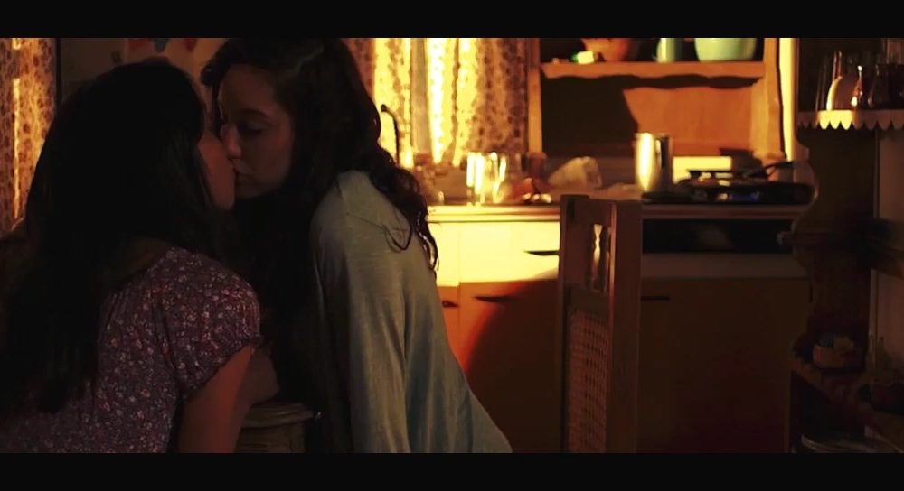 i am always down for scenes of two latinas making out. 
